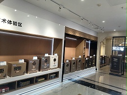 什么原因影响了定制产品展柜价格