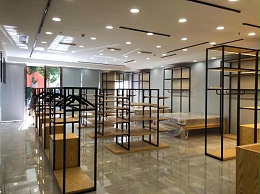 展示柜定制厂家如何来更好的服务客户