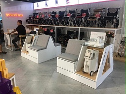 展柜定制厂家控制成本也要确保品质