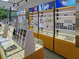 用定制眼镜展柜来体现眼镜的价值