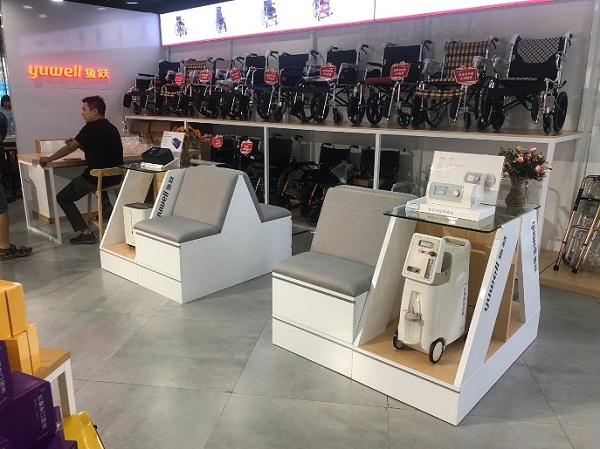 成都展示柜定制 成都展示柜定制