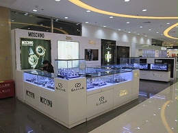成本费用并不是定做展示柜的关键