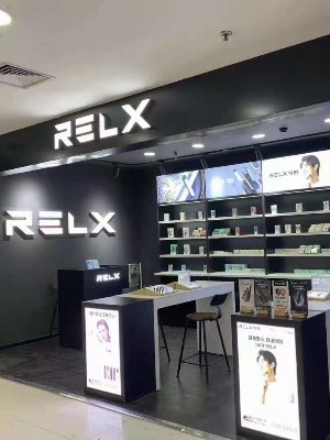 烤漆展柜定制